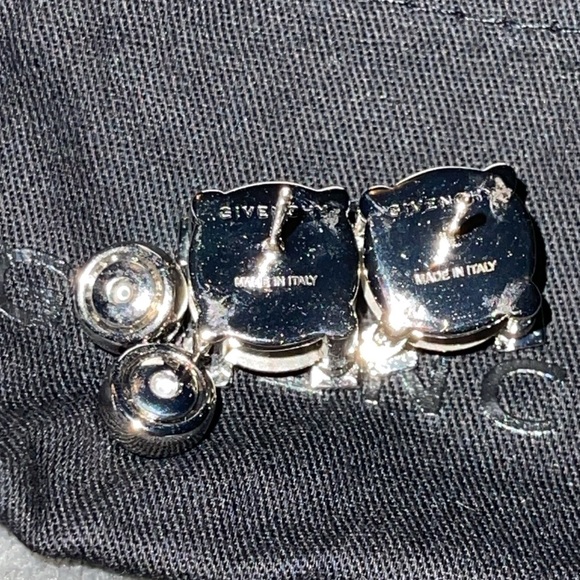 Preloved Givenchy earrings silver gorgeous pair comes with box n dust bag. - Picture 9 of 10